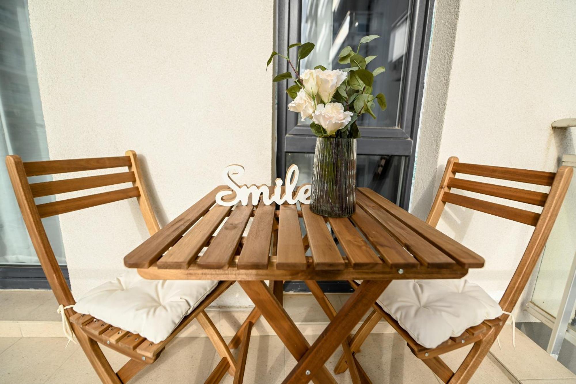 Perfect Stay: Urban Heaven In Aviatiei Business Area Bucareste Quarto foto