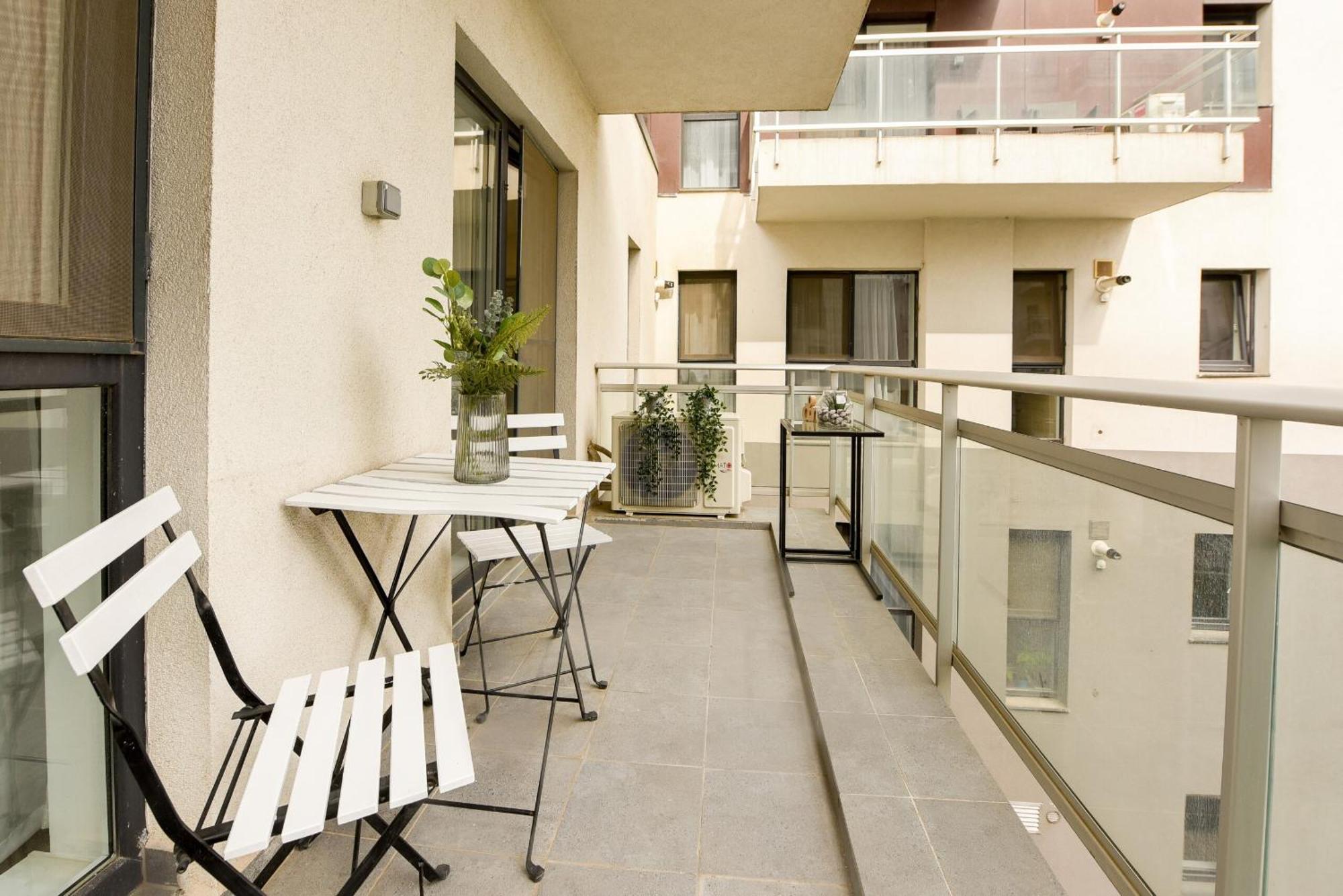 Perfect Stay: Urban Heaven In Aviatiei Business Area Bucareste Quarto foto